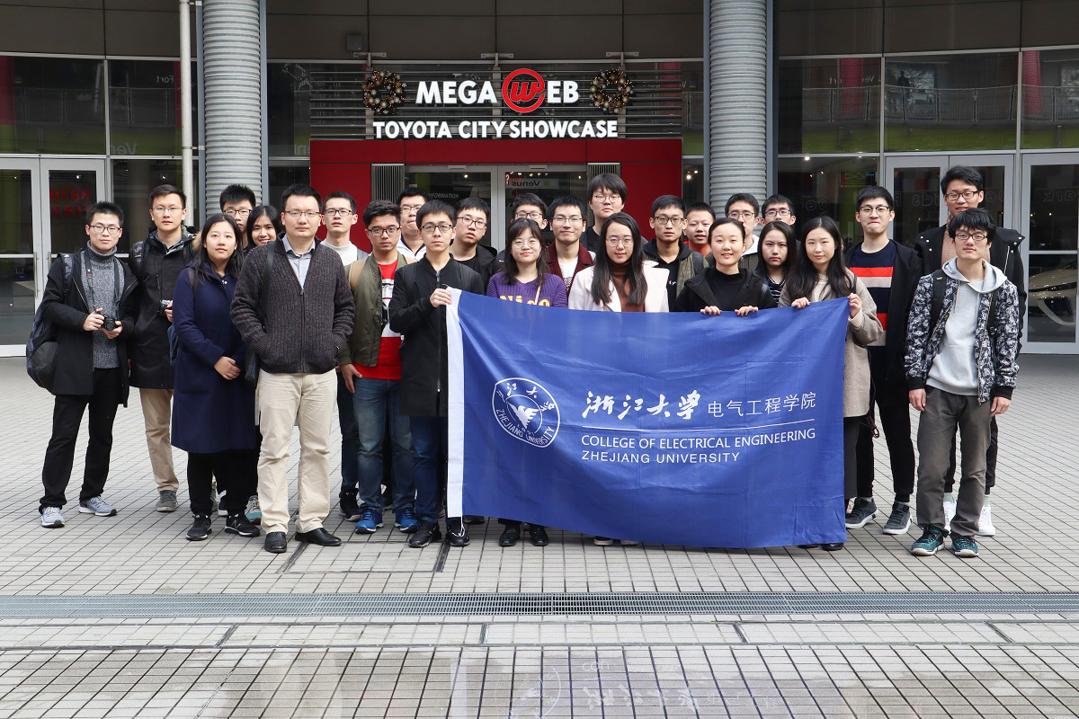 5c0498ab77e86.jpg 图3-丰田合照@王凯.jpg