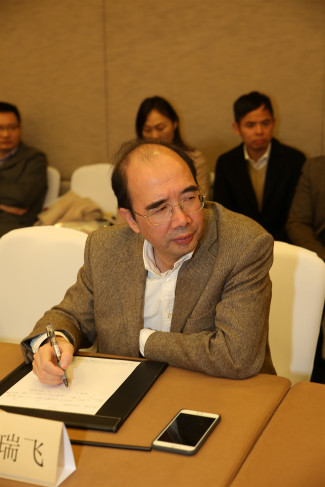 5bfbe0f8c4c11.jpg 2-2.jpg