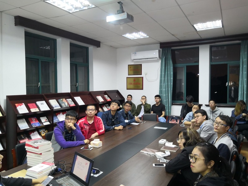 5cb44bd3ccb4a.jpg 2.jpg