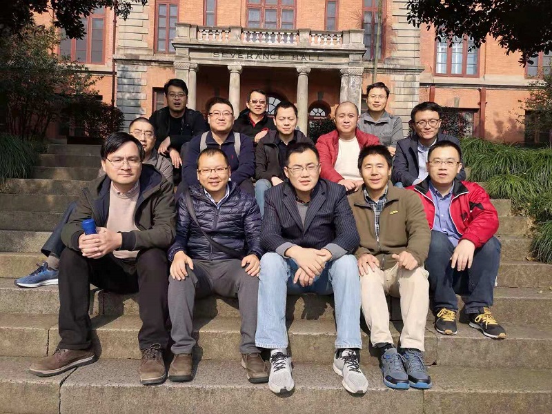 5bff525a9a6c3.jpg 04插图.jpg